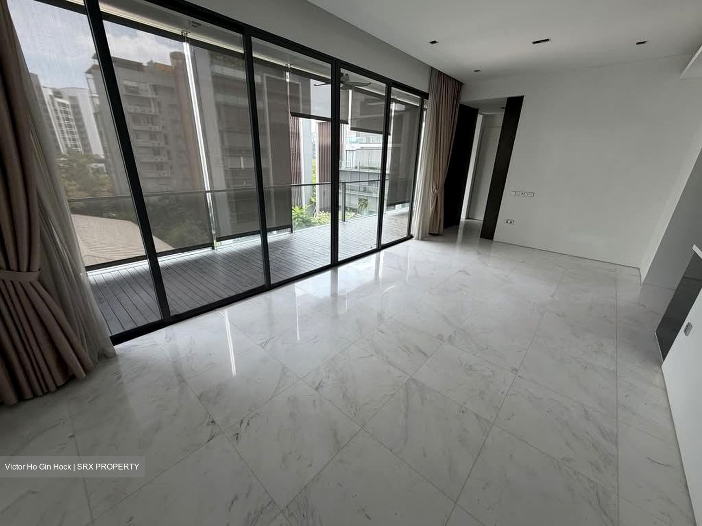 Sui Generis (D10), Condominium #573785741